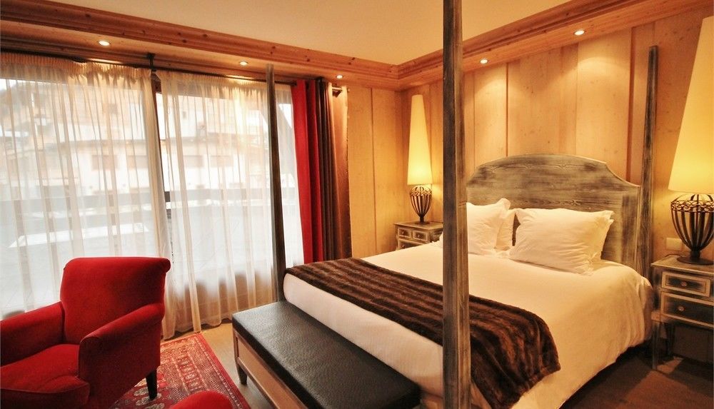 Alpina Hotel 3*